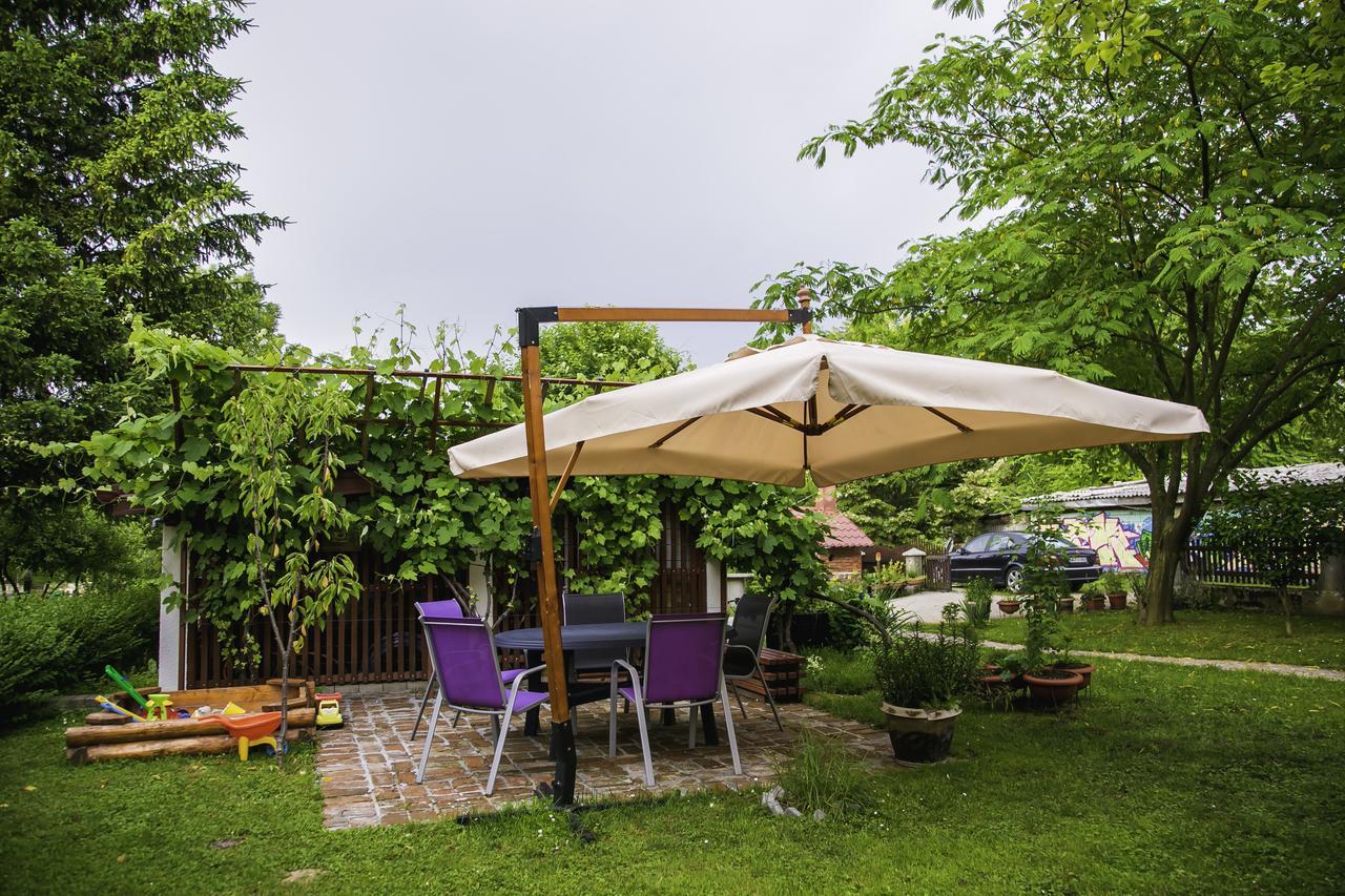 Lgp Exclusive Apartment Bihac Exterior photo