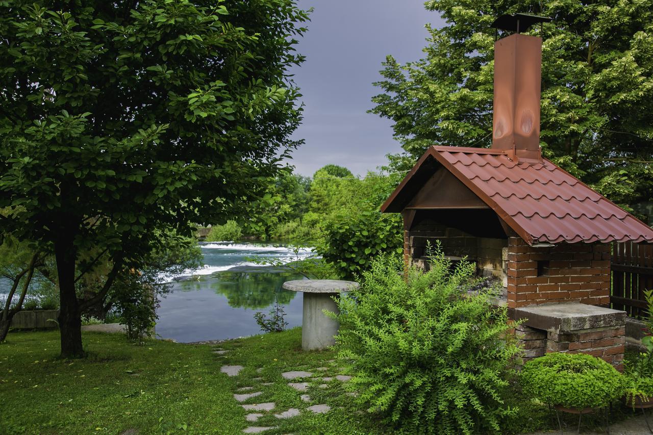Lgp Exclusive Apartment Bihac Exterior photo