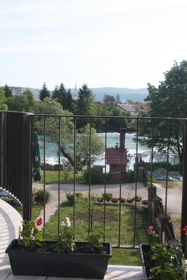 Lgp Exclusive Apartment Bihac Exterior photo